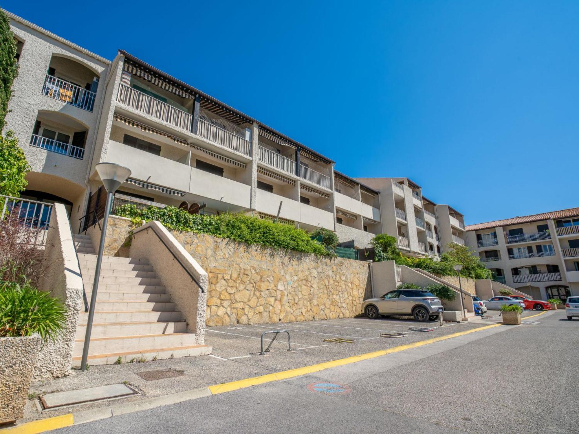 Apartment Les Aigues Marines-58 By Interhome Сен-Сір-сюр-Мер Екстер'єр фото